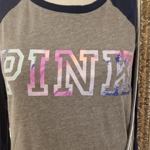PINK Victoria's secret logo shirt Size Small